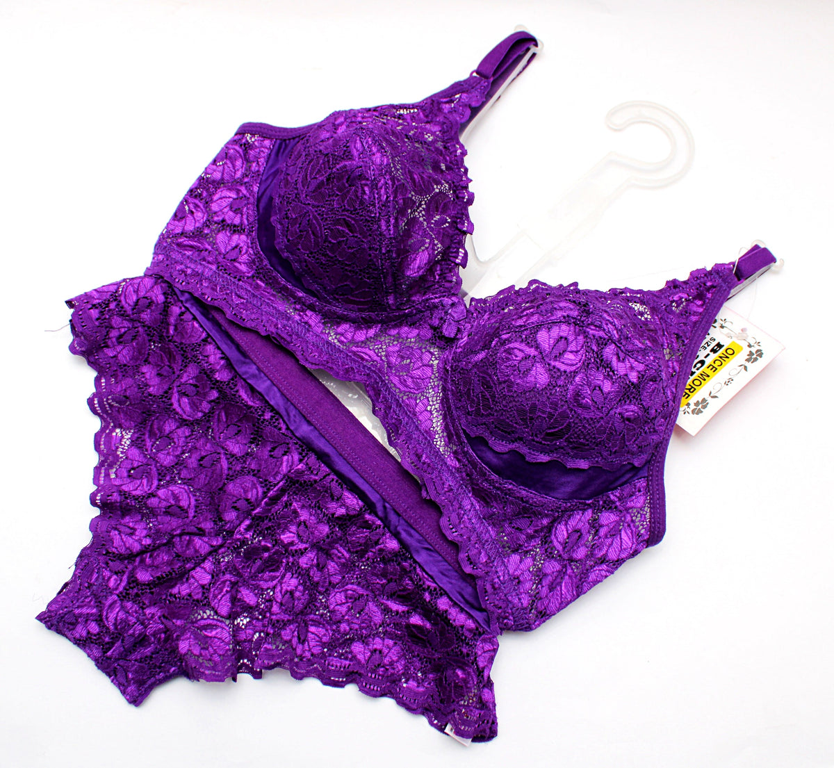 LACE STYLE