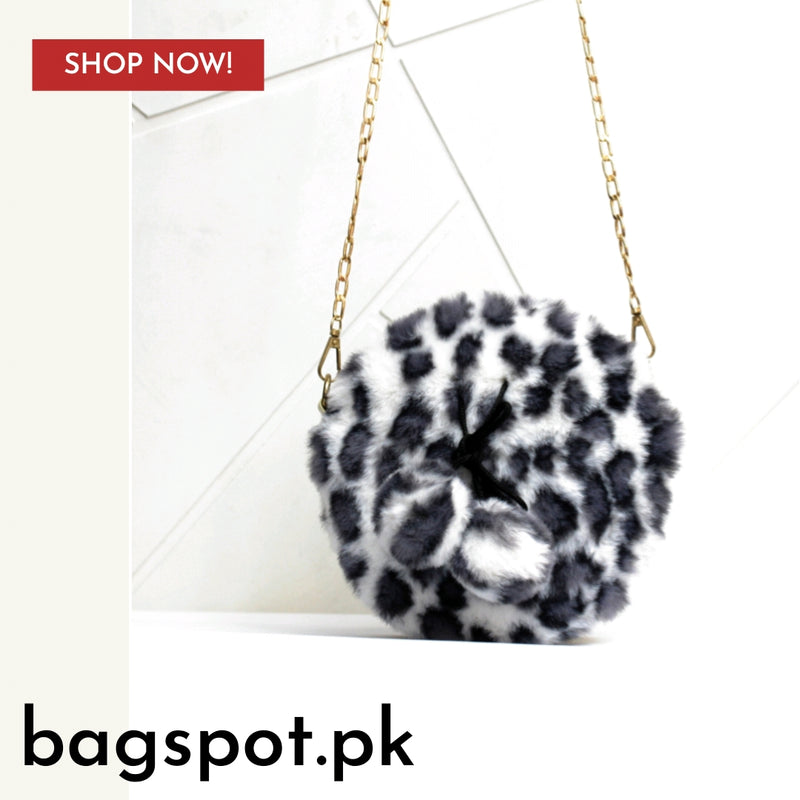 Fluffy crossbody bag