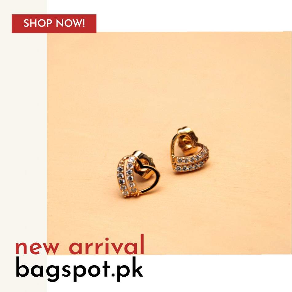 E2 EAR STUD